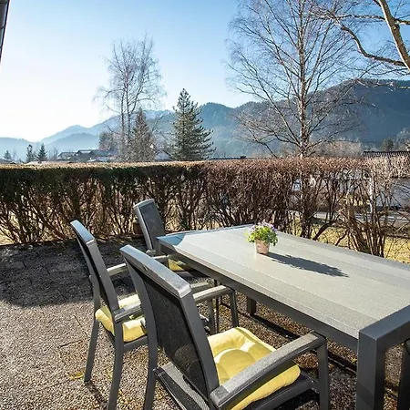 Hébergement de vacances Gemuetliches Mit Grosser Suedwest-terrasse